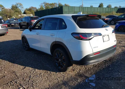 2024 Honda Hr-V Awd Sport/Awd Sport W/O Bsi z USA, uszkodzony, nr VIN 3CZRZ2H59RM731166